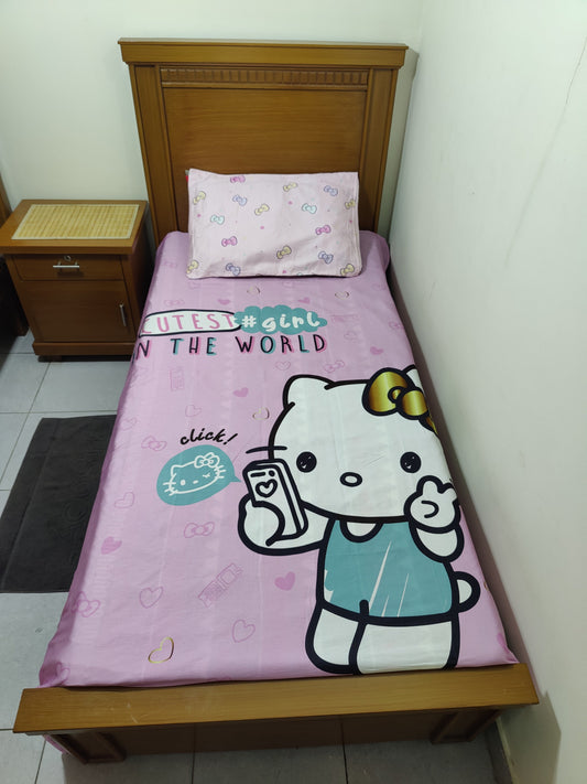 HELLO KITTY SELFIE KID BEDSHEET