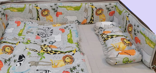 Jungle Crusie Baby Cot Set