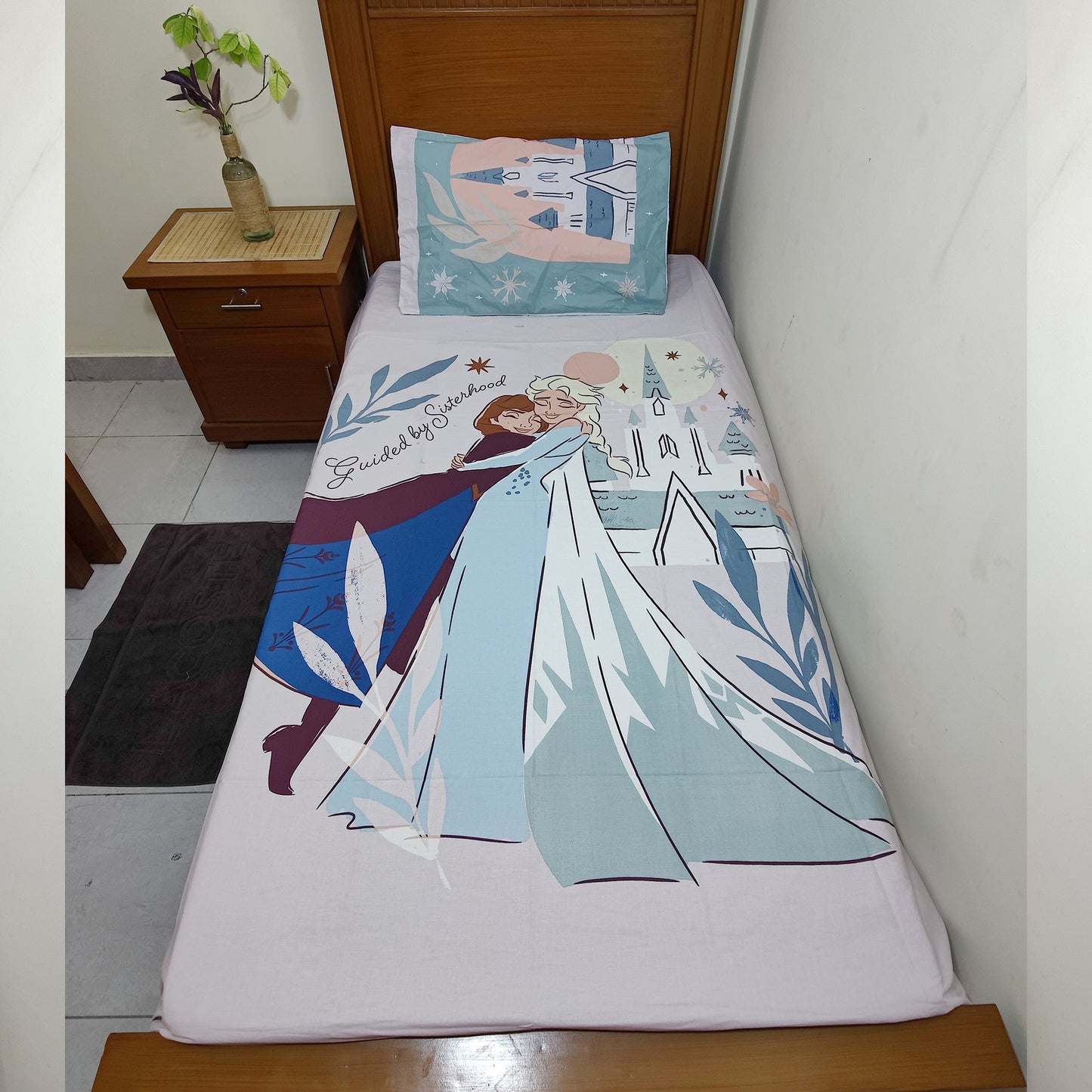 FEROZEN BEDSHEET 01238