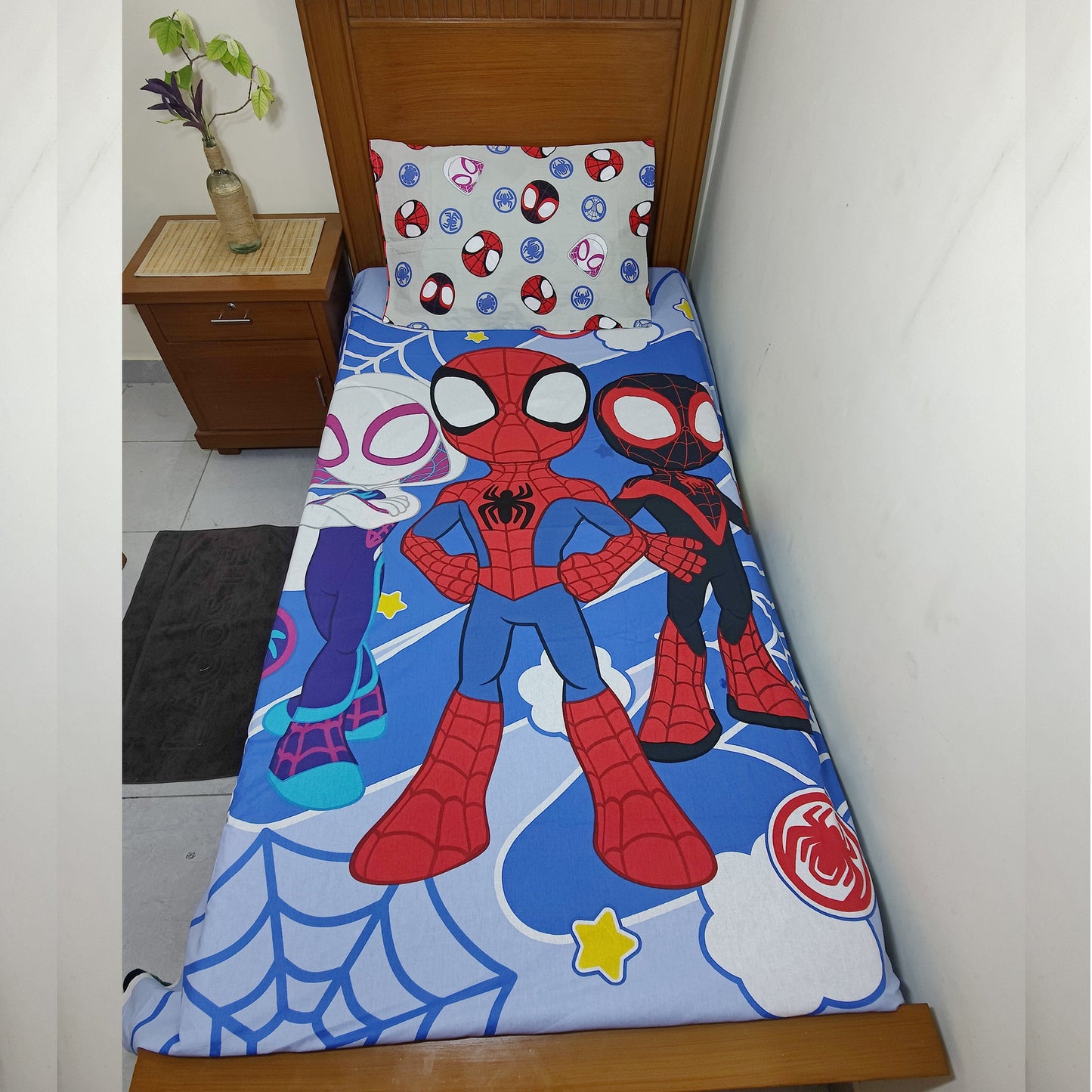 SPIDERMAN BEDSHEET A16