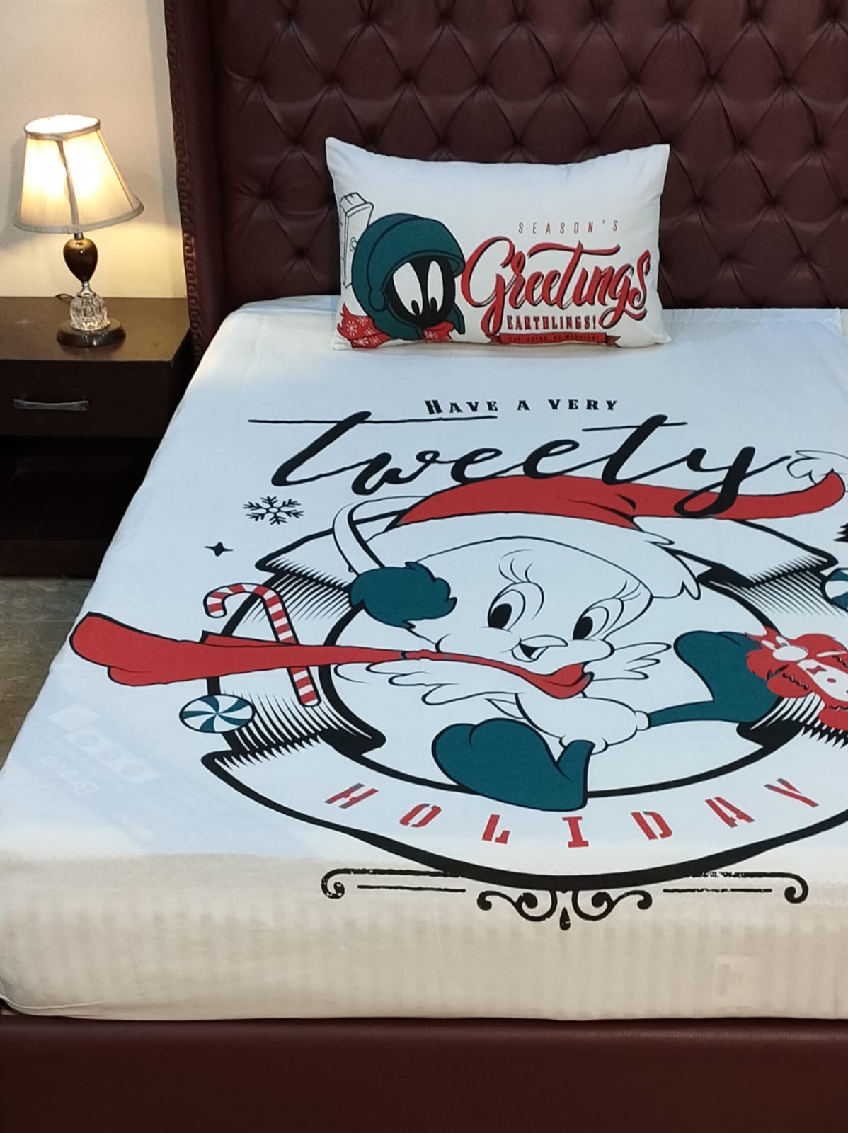 Tweety Featured Single Bedsheet