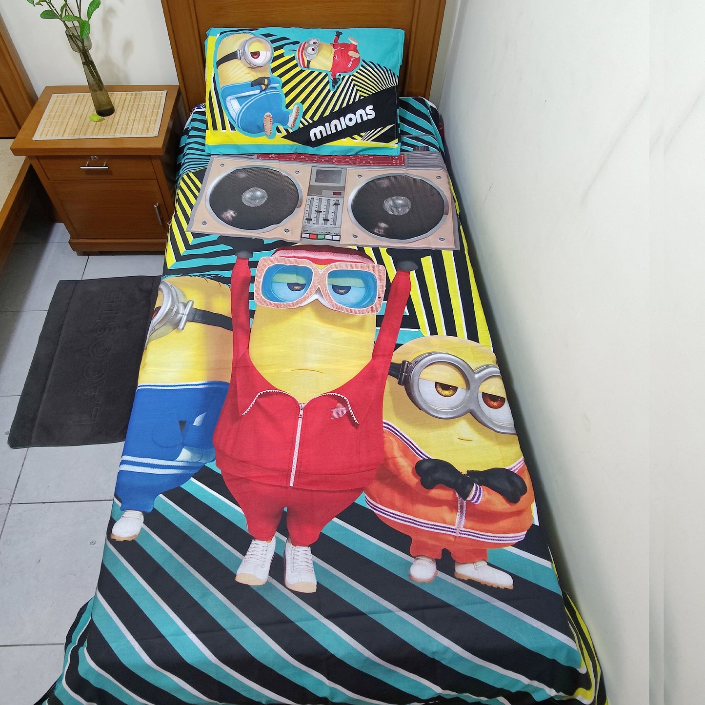 MINIONS ROCK ON KID BEDSHEET